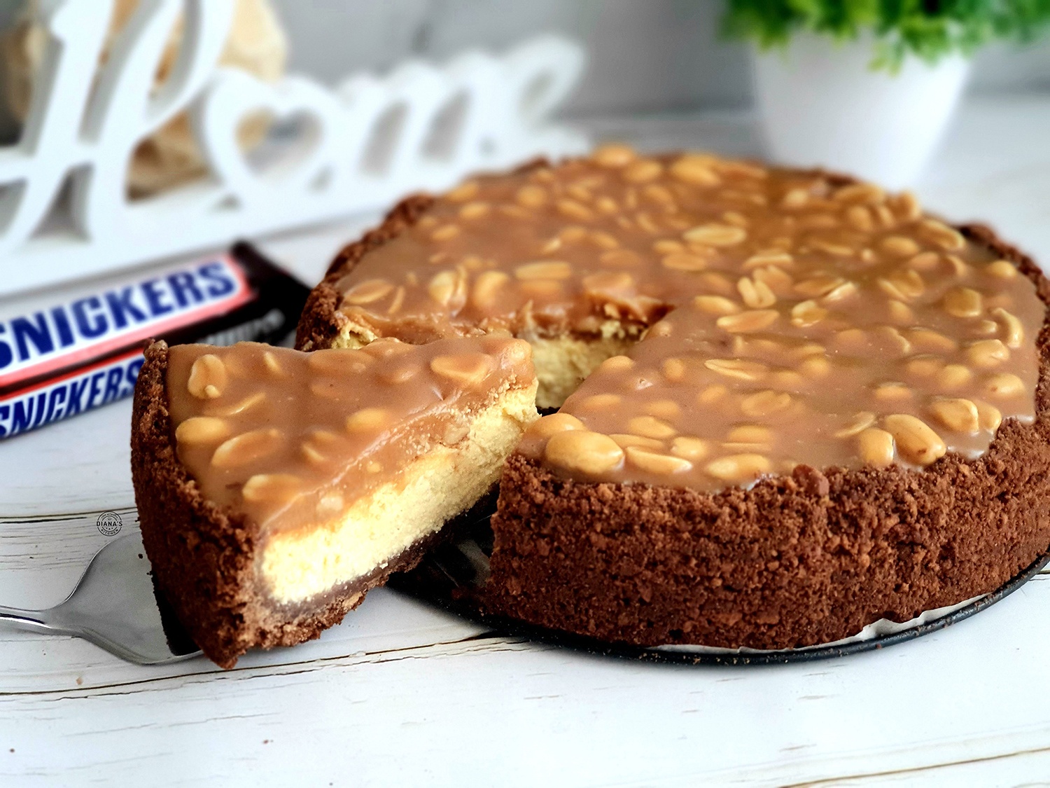 Snickers Cheesecake 3